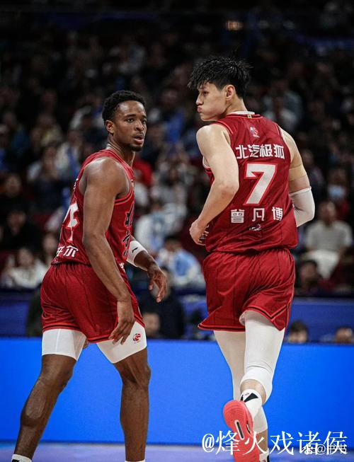琼斯21+19曾凡博17分 新疆逆转险胜北京3连胜